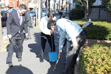 本社事務所周辺の清掃活動